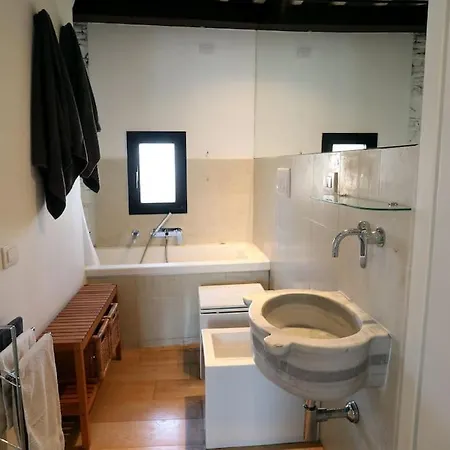 Apartment Loft Santa Chiara - Affitti Brevi Italia