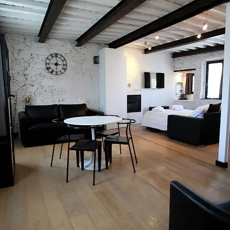 Apartment Loft Santa Chiara - Affitti Brevi Italia