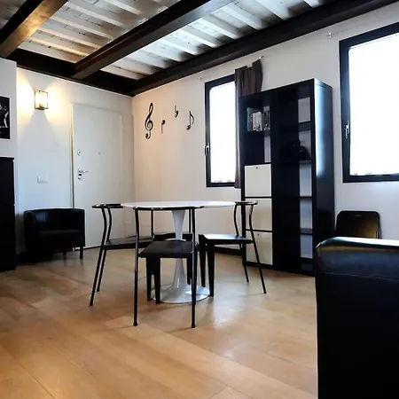 Loft Santa Chiara - Affitti Brevi Italia Apartment Lucca