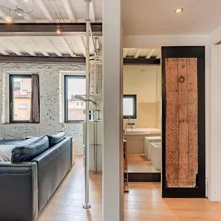 Loft Santa Chiara - Affitti Brevi Italia Lucca