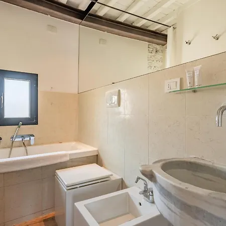 Loft Santa Chiara - Affitti Brevi Italia Lucca